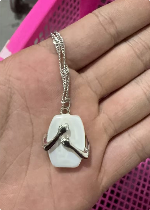 Unique Square Baroque Pearl Couple Pendant Necklace – Valentine’s Day Lover Gift & Party Jewelry