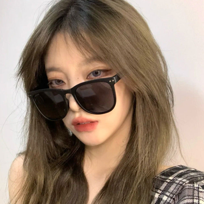 New Folding Polarized Sunglasses for Women – TAC Lens, Compact Box Frame for Outdoor, Travel & Fashion