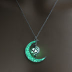 Glowing Pendant Necklace – Silver Plated Chain Jewelry for Women & Girls